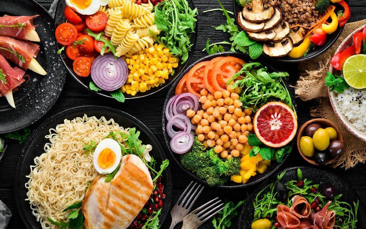 Mastering the Mediterranean Diet: A Healthy Living Guide in Crete