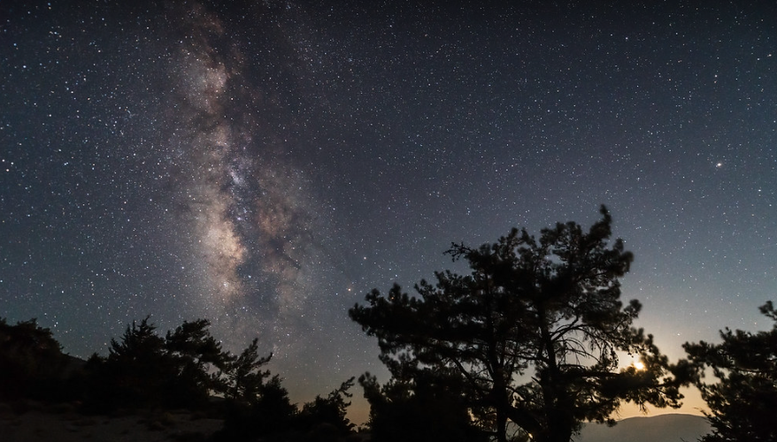 Stargazing in Remote Cretan Locations